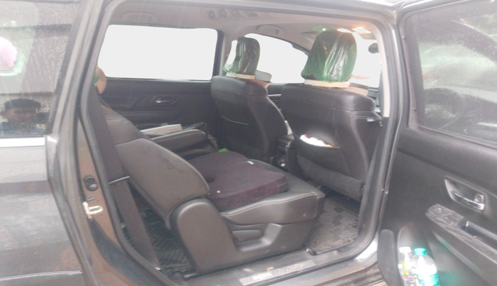 2022 Maruti XL6 ALPHA AT, Petrol, Automatic, 8,022 km, interior