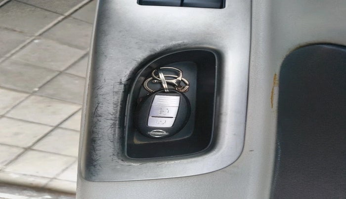 2015 Nissan Micra XV CVT, Petrol, Automatic, 37,298 km, interior