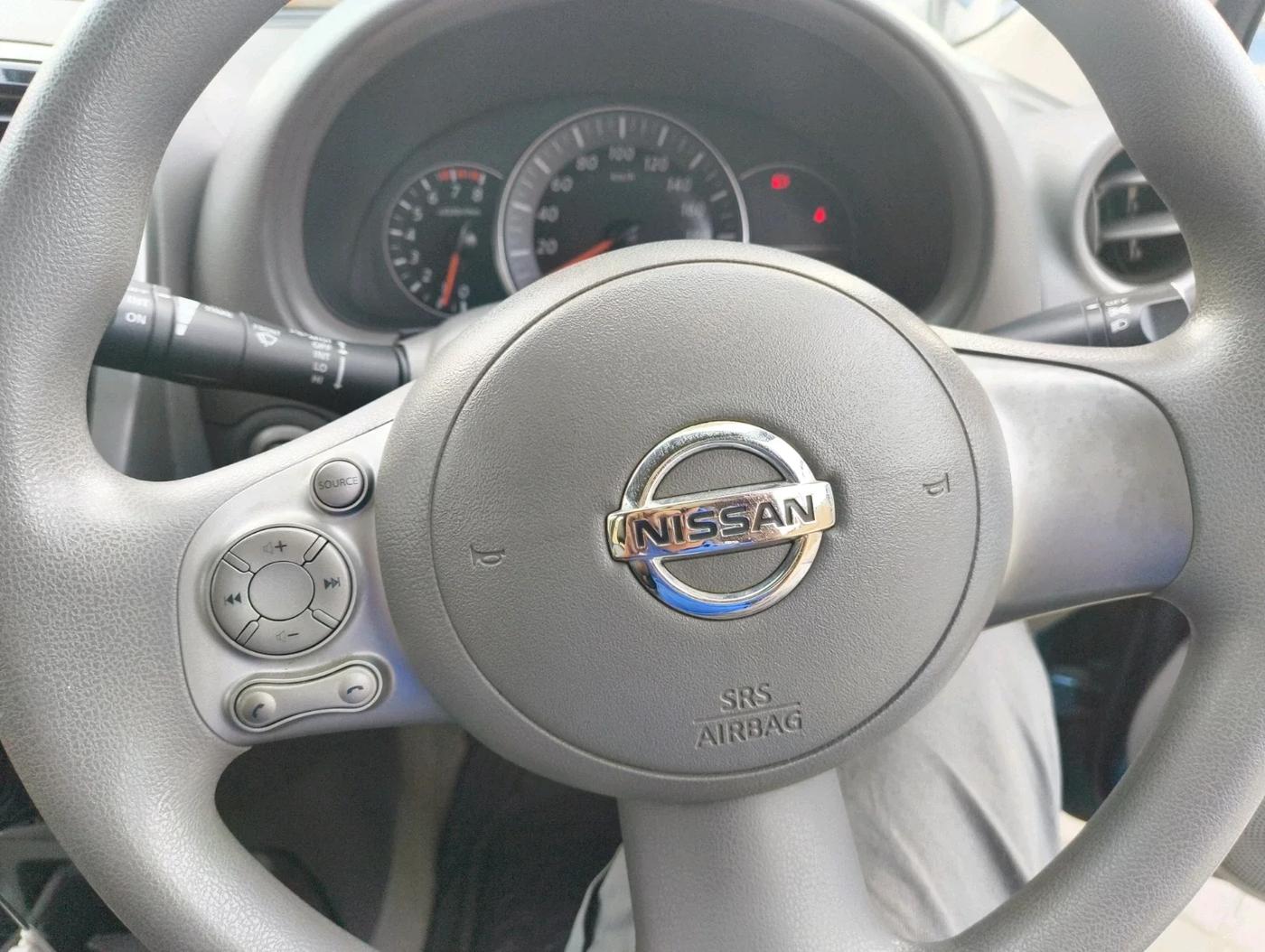 2015 Nissan Micra XV CVT, Petrol, Automatic, 37,298 km, interior