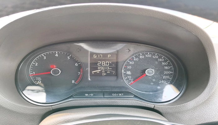 2016 Volkswagen Vento HIGHLINE PETROL AT, Petrol, Automatic, 89,643 km, interior