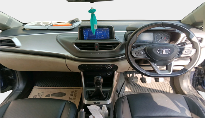 2023 Tata ALTROZ XZ PLUS PETROL, Petrol, Manual, 40,982 km, interior