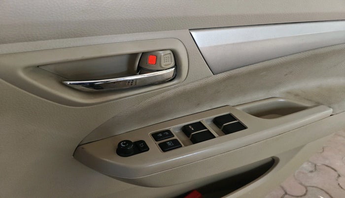 2017 Maruti Ertiga VXI CNG, Petrol, Manual, 52,294 km, interior