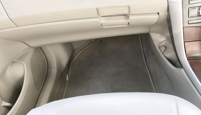 2012 Toyota Corolla Altis G PETROL, Petrol, Manual, 49,583 km, interior