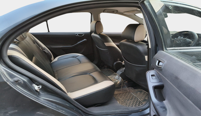 2015 Tata Zest XT PETROL, Petrol, Manual, 58,068 km, interior