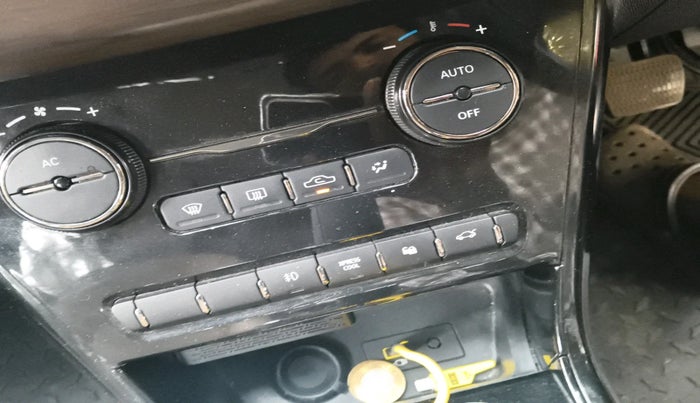 2023 Tata NEXON XZA PLUS LUX SUNROOF KAZIRANGA PETROL, Petrol, Automatic, 30,264 km, interior