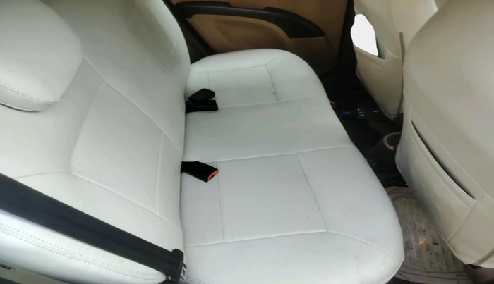 2012 Hyundai i10 SPORTZ 1.2, Petrol, Manual, 63,463 km, interior