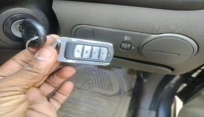 2012 Hyundai i10 SPORTZ 1.2, Petrol, Manual, 63,463 km, interior