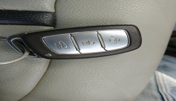 2015 Hyundai Grand i10 ASTA 1.2 KAPPA VTVT, Petrol, Manual, 72,381 km, interior