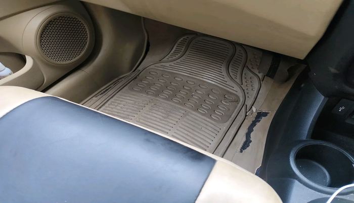 2016 Honda Amaze 1.5L I-DTEC S, Diesel, Manual, 1,07,749 km, interior