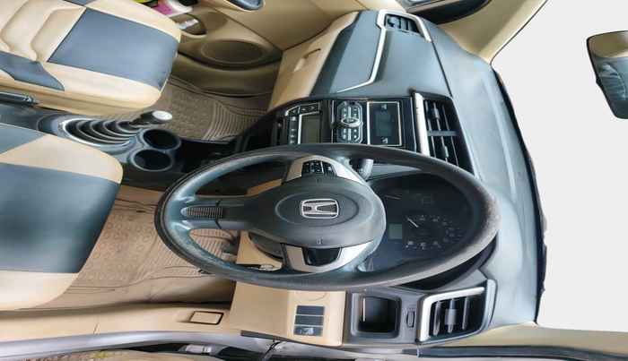 2016 Honda Amaze 1.5L I-DTEC S, Diesel, Manual, 1,07,749 km, interior