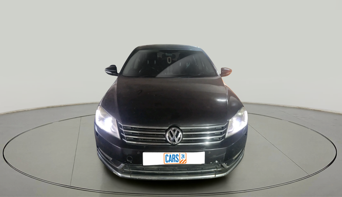 2011 Volkswagen Passat 2.0 PD DSG, Diesel, Automatic, 1,70,935 km, exterior
