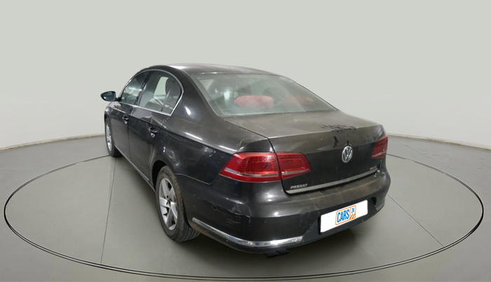 2011 Volkswagen Passat 2.0 PD DSG, Diesel, Automatic, 1,70,935 km, exterior