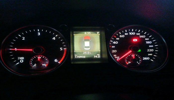 2011 Volkswagen Passat 2.0 PD DSG, Diesel, Automatic, 1,70,935 km, interior