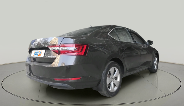 2016 Skoda Superb STYLE 1.8 TSI AT, Petrol, Automatic, 89,376 km, exterior