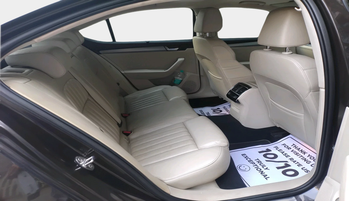 2016 Skoda Superb STYLE 1.8 TSI AT, Petrol, Automatic, 89,376 km, interior