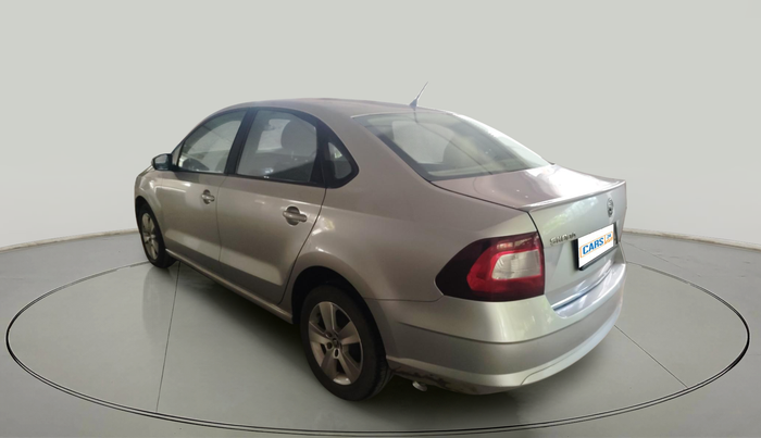 2016 Skoda Rapid 1.6 MPI STYLE AT, Petrol, Automatic, 74,472 km, exterior