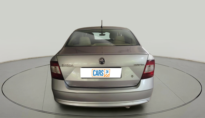 2016 Skoda Rapid 1.6 MPI STYLE AT, Petrol, Automatic, 74,472 km, exterior