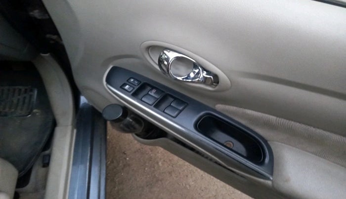 2015 Nissan Sunny XV DIESEL, Diesel, Manual, 61,347 km, interior