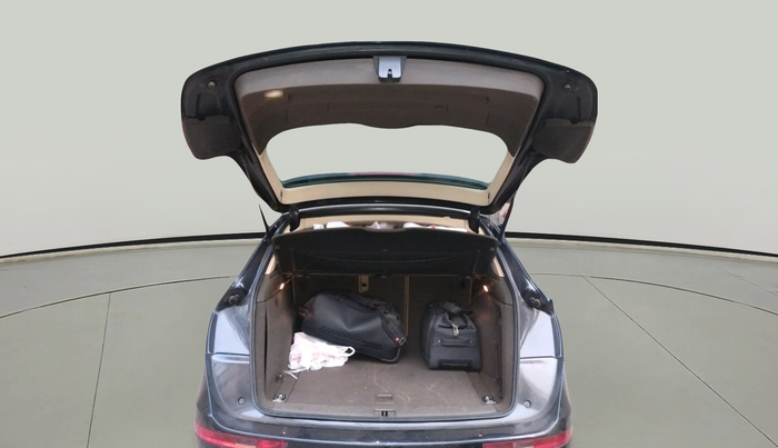 2013 Audi Q5 2.0 TDI QUATTRO, Diesel, Automatic, 1,08,497 km, exterior