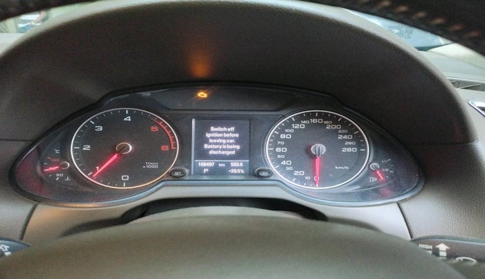 2013 Audi Q5 2.0 TDI QUATTRO, Diesel, Automatic, 1,08,497 km, interior