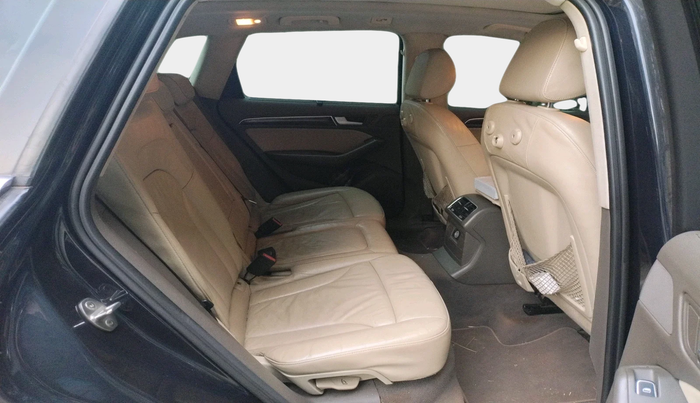 2013 Audi Q5 2.0 TDI QUATTRO, Diesel, Automatic, 1,08,497 km, interior