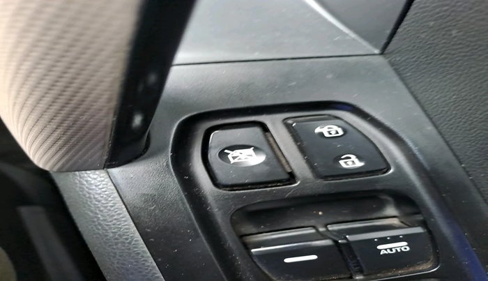 2016 Hyundai Creta SX PLUS 1.6 PETROL, Petrol, Manual, 82,934 km, interior