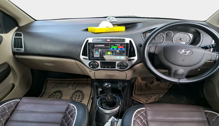 2012 Hyundai i20 MAGNA 1.2, Petrol, Manual, 51,500 km, interior