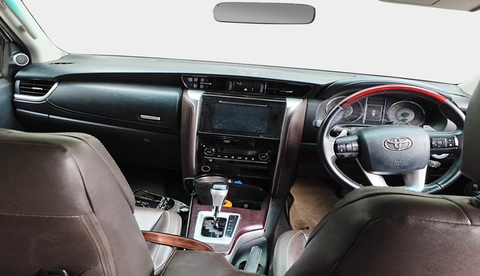 2018 Toyota Fortuner 2.8 4X2 AT, Diesel, Automatic, 72,671 km, interior