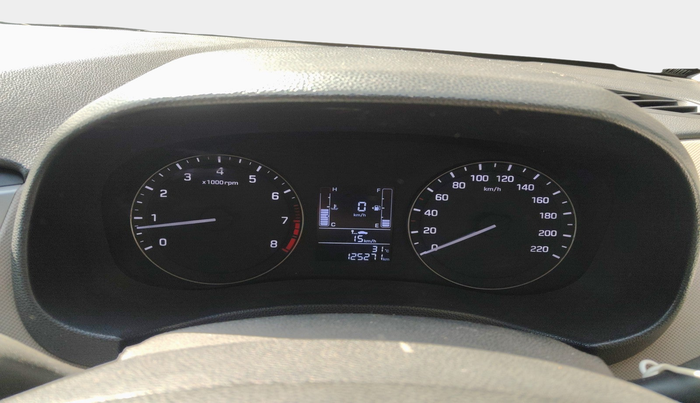 2015 Hyundai Creta SX PLUS 1.6 PETROL, Petrol, Manual, 1,25,271 km, interior