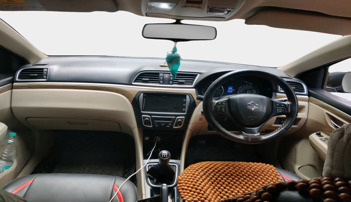 2018 Maruti Ciaz ALPHA 1.5 SHVS PETROL, Petrol, Manual, 60,790 km, interior