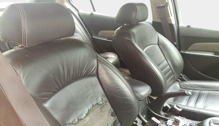 2012 Chevrolet Cruze LTZ AT, Diesel, Automatic, 76,780 km, interior