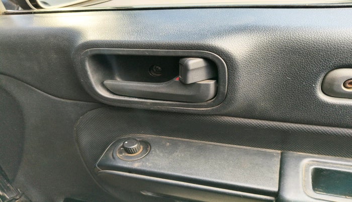 2020 Mahindra Thar LX D 4WD MT CONVERTIBLE, Diesel, Manual, 39,642 km, interior