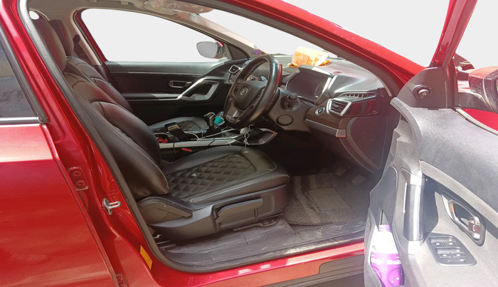 2021 Tata Harrier XT PLUS 2.0L KRYOTEC, Diesel, Manual, 50,758 km, interior