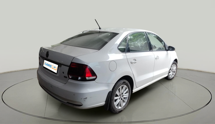 2016 Volkswagen Vento HIGHLINE 1.5 AT, Diesel, Automatic, 1,14,556 km, exterior