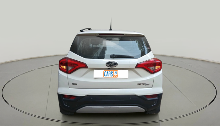 2020 Mahindra XUV300 W8 1.2 PETROL, Petrol, Manual, 22,363 km, exterior