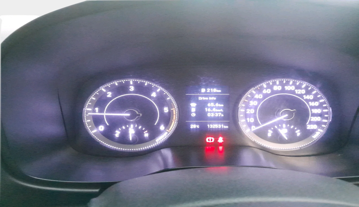 2019 Hyundai VENUE SX(O) 1.4 CRDI, Diesel, Manual, 1,32,531 km, interior