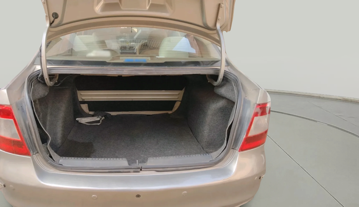 2013 Skoda Rapid AMBITION 1.6 MPI AT, Petrol, Automatic, 79,531 km, exterior