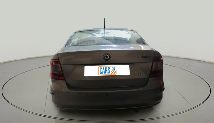 2013 Skoda Rapid AMBITION 1.6 MPI AT, Petrol, Automatic, 79,531 km, exterior