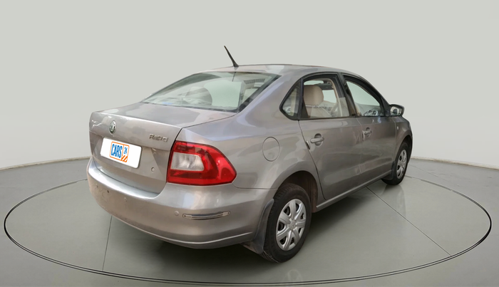 2013 Skoda Rapid AMBITION 1.6 MPI AT, Petrol, Automatic, 79,531 km, exterior