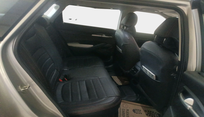 2022 KIA SELTOS HTK PLUS 1.5 IMT, Petrol, Manual, 30,000 km, interior