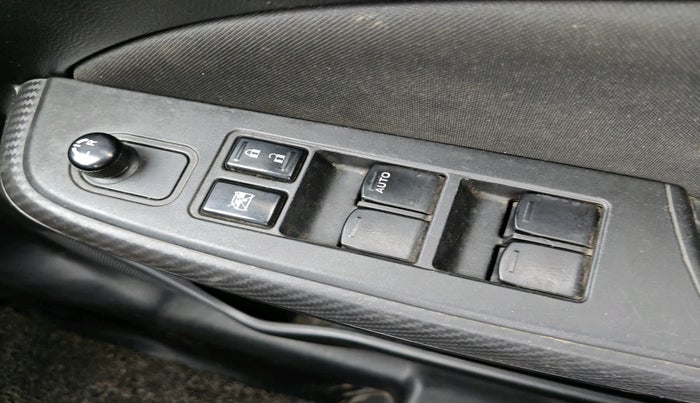 2021 Maruti Swift VXI AMT, Petrol, Automatic, 26,618 km, interior