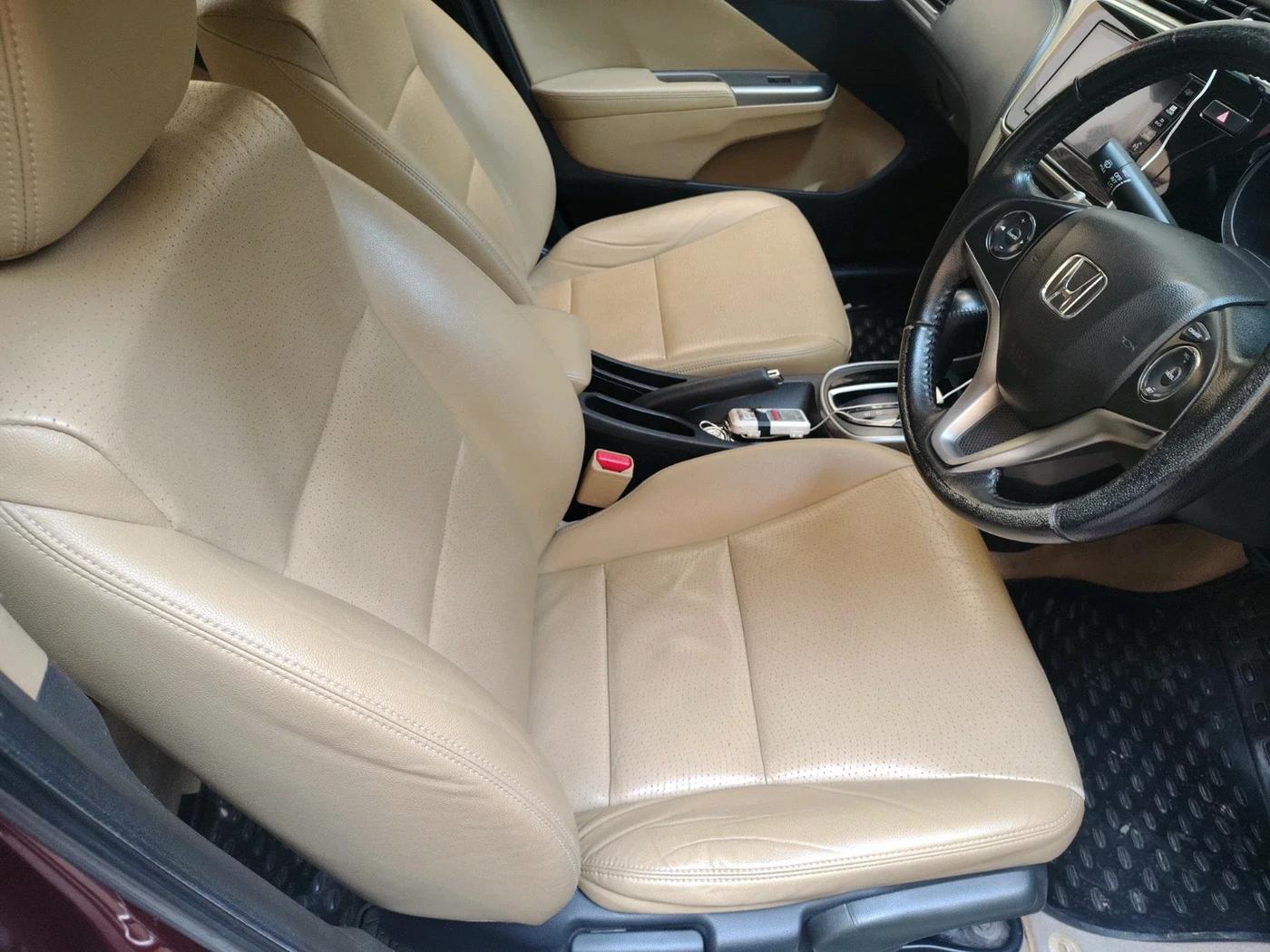 2017 Honda City 1.5L I-VTEC VX CVT, Petrol, Automatic, 40,505 km, interior