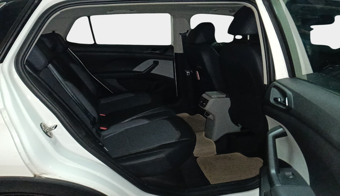 2021 Skoda KUSHAQ STYLE 1.0L TSI AT, Petrol, Automatic, 34,067 km, interior