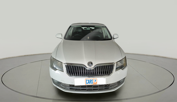 2015 Skoda Superb ELEGANCE 2.0 TDI CR AT, Diesel, Automatic, 1,97,244 km, exterior