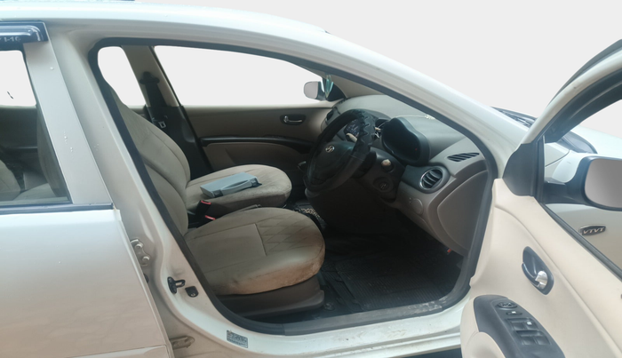 2012 Hyundai i10 SPORTZ 1.2, Petrol, Manual, 46,285 km, interior