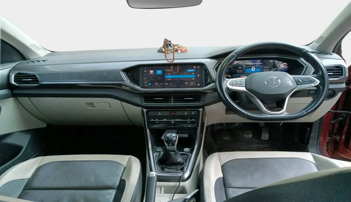 2023 Volkswagen TAIGUN TOPLINE 1.0 TSI MT, Petrol, Manual, 27,440 km, interior