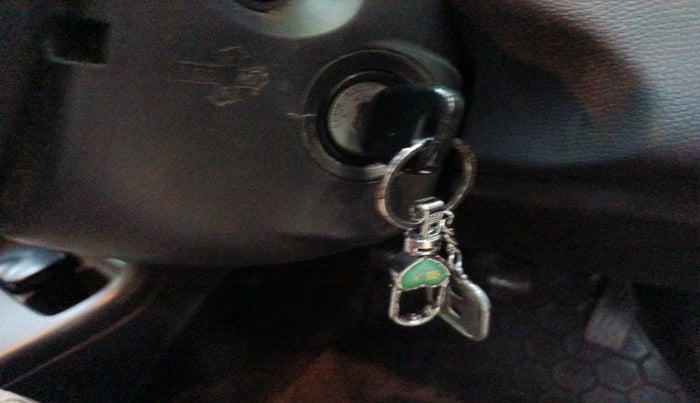 2011 Maruti Swift VDI, Diesel, Manual, 1,74,095 km, interior