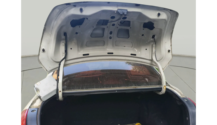 2015 Maruti Swift Dzire TOUR DIESEL, Diesel, Manual, 1,81,279 km, exterior