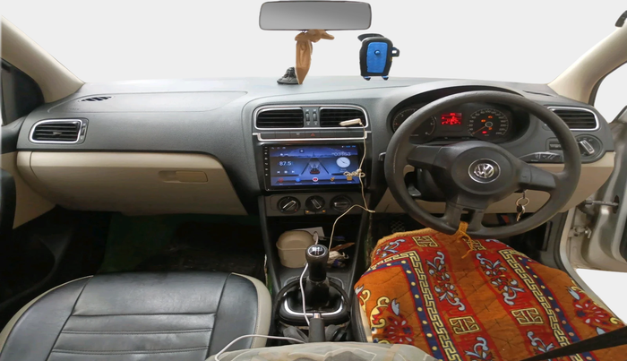 2012 Volkswagen Polo HIGHLINE DIESEL, Diesel, Manual, 1,11,824 km, interior