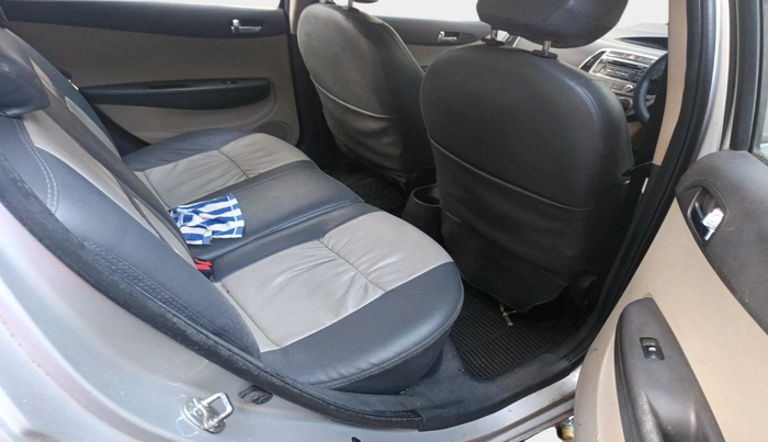 2012 Hyundai i20 SPORTZ 1.2, Petrol, Manual, 79,000 km, interior